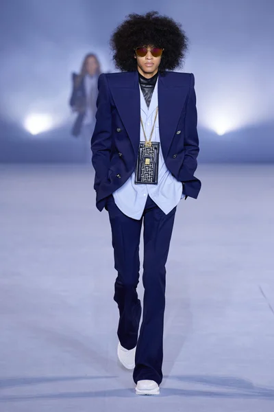 Look 101